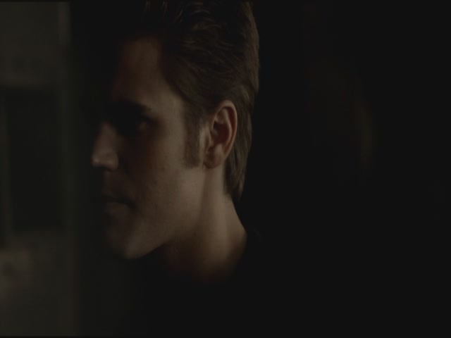 VampireDiariesWorld-dot-org-S3TVD_3x19HeartOfDarkness1532.jpg