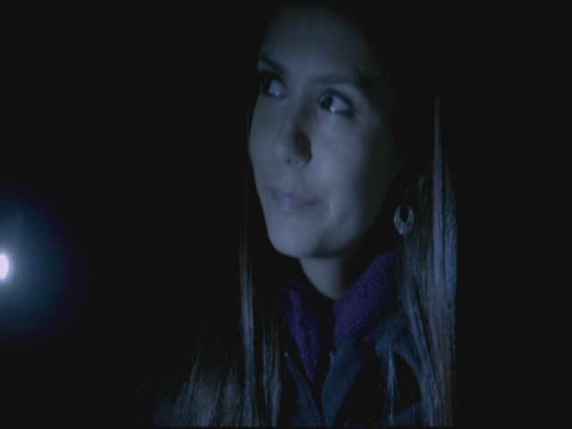 VampireDiariesWorld-dot-org-S3TVD_3x19HeartOfDarkness1580.jpg