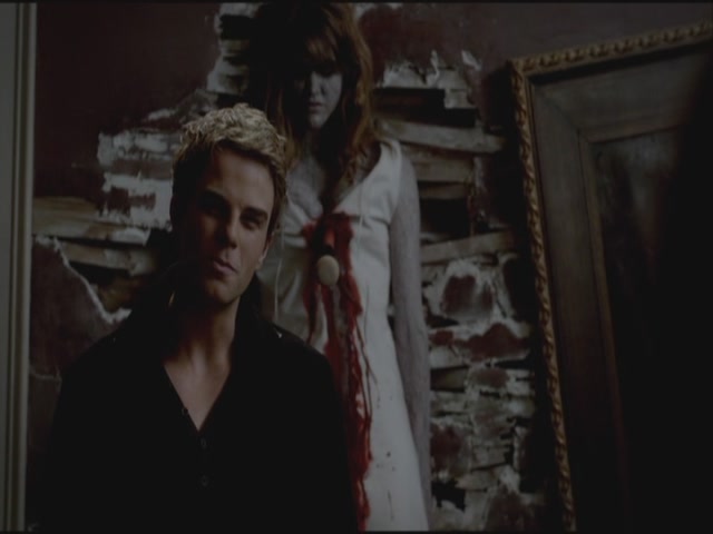 VampireDiariesWorld-dot-org-S3TVD_3x19HeartOfDarkness1712.jpg