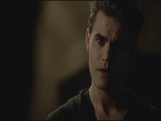 VampireDiariesWorld-dot-org-S3TVD_3x19HeartOfDarkness1999.jpg