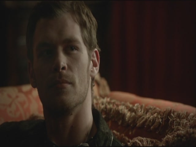 VampireDiariesWorld-dot-org-S3TVD_3x19HeartOfDarkness2008.jpg