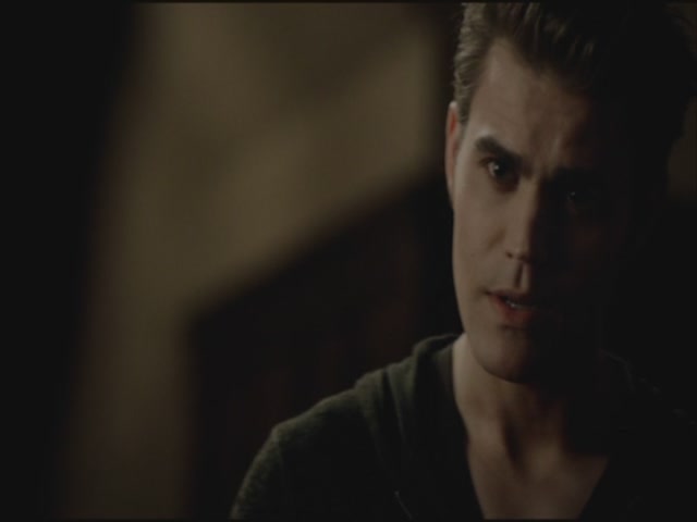 VampireDiariesWorld-dot-org-S3TVD_3x19HeartOfDarkness2014.jpg