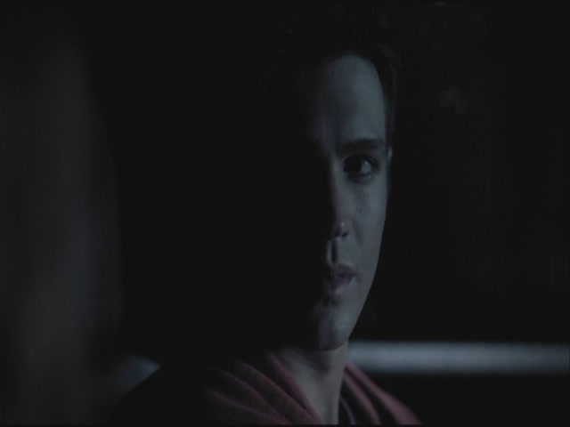 VampireDiariesWorld-dot-org-S3TVD_3x19HeartOfDarkness2057.jpg