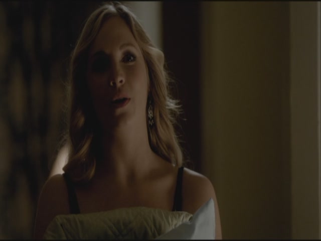VampireDiariesWorld-dot-org-S3TVD_3x19HeartOfDarkness2109.jpg
