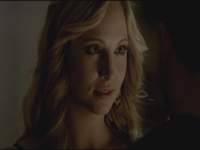 VampireDiariesWorld-dot-org-S3TVD_3x19HeartOfDarkness2129.jpg
