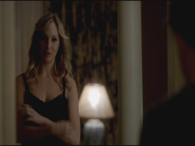 VampireDiariesWorld-dot-org-S3TVD_3x19HeartOfDarkness2151.jpg