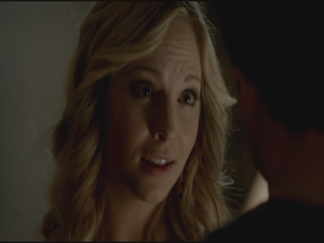 VampireDiariesWorld-dot-org-S3TVD_3x19HeartOfDarkness2166.jpg