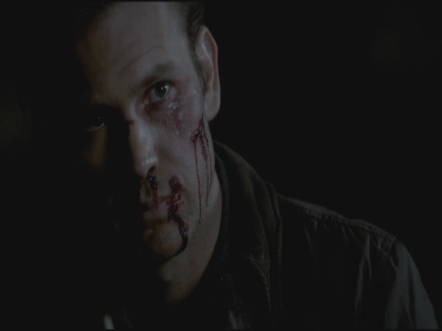VampireDiariesWorld-dot-org-S3TVD_3x19HeartOfDarkness2241.jpg