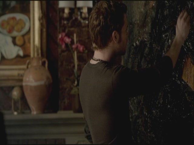 VampireDiariesWorld-dot-org-S3TVD_3x20DoNotGoGentle0030.jpg