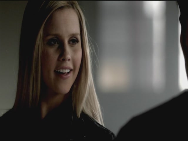 VampireDiariesWorld-dot-org-S3TVD_3x20DoNotGoGentle0062.jpg