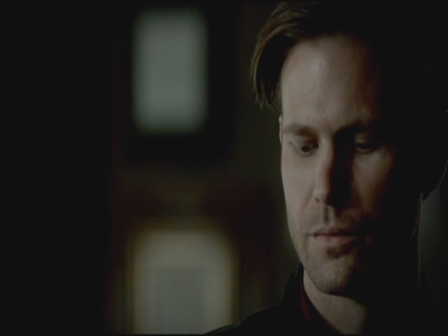 VampireDiariesWorld-dot-org-S3TVD_3x20DoNotGoGentle0133.jpg