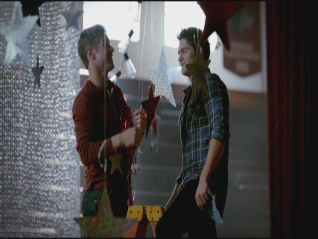 VampireDiariesWorld-dot-org-S3TVD_3x20DoNotGoGentle0181.jpg