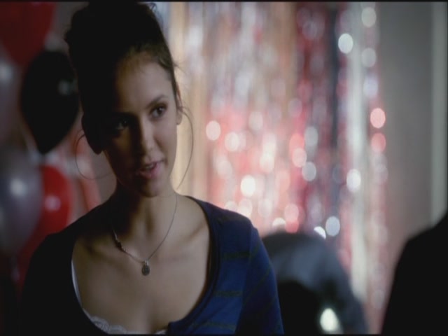 VampireDiariesWorld-dot-org-S3TVD_3x20DoNotGoGentle0202.jpg