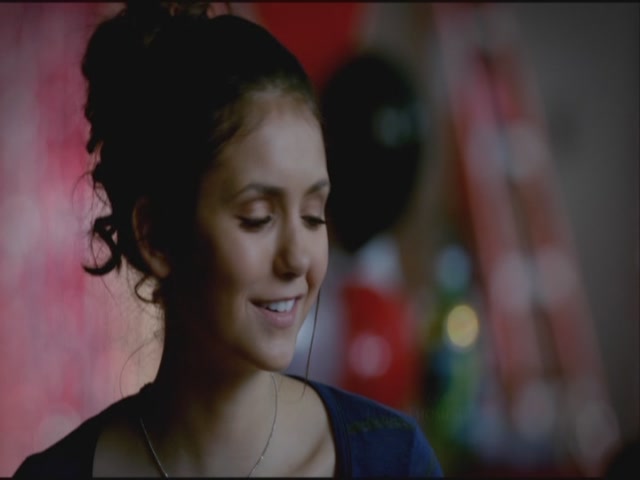 VampireDiariesWorld-dot-org-S3TVD_3x20DoNotGoGentle0237.jpg