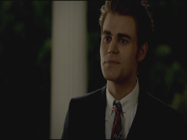 VampireDiariesWorld-dot-org-S3TVD_3x20DoNotGoGentle0465.jpg
