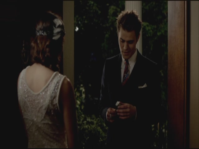 VampireDiariesWorld-dot-org-S3TVD_3x20DoNotGoGentle0475.jpg