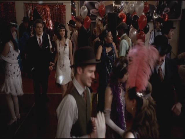 VampireDiariesWorld-dot-org-S3TVD_3x20DoNotGoGentle0597.jpg