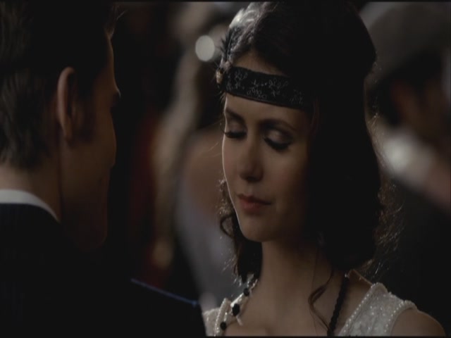 VampireDiariesWorld-dot-org-S3TVD_3x20DoNotGoGentle0670.jpg