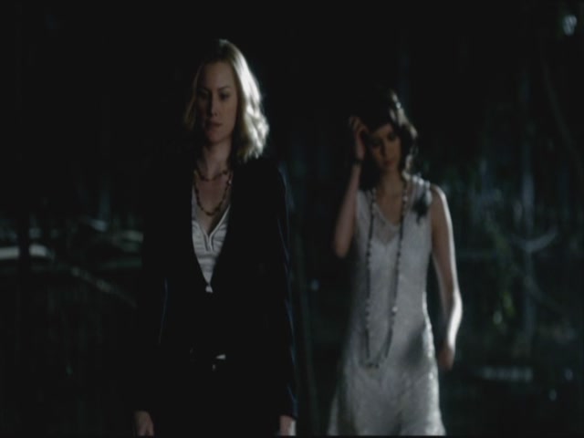 VampireDiariesWorld-dot-org-S3TVD_3x20DoNotGoGentle0874.jpg