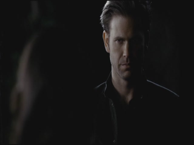 VampireDiariesWorld-dot-org-S3TVD_3x20DoNotGoGentle0919.jpg