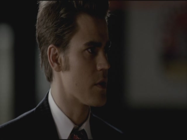 VampireDiariesWorld-dot-org-S3TVD_3x20DoNotGoGentle1131.jpg