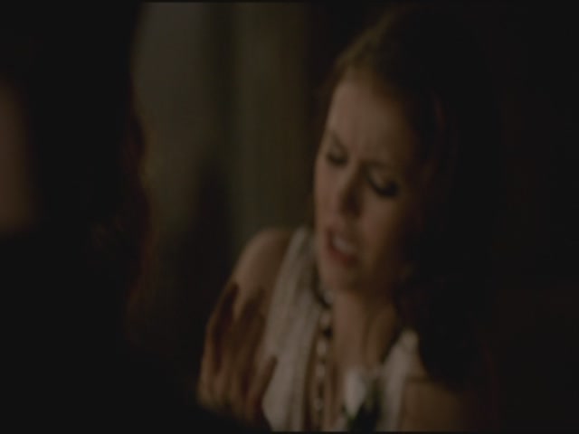 VampireDiariesWorld-dot-org-S3TVD_3x20DoNotGoGentle1202.jpg