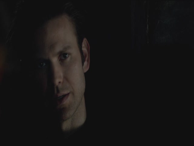 VampireDiariesWorld-dot-org-S3TVD_3x20DoNotGoGentle1642.jpg