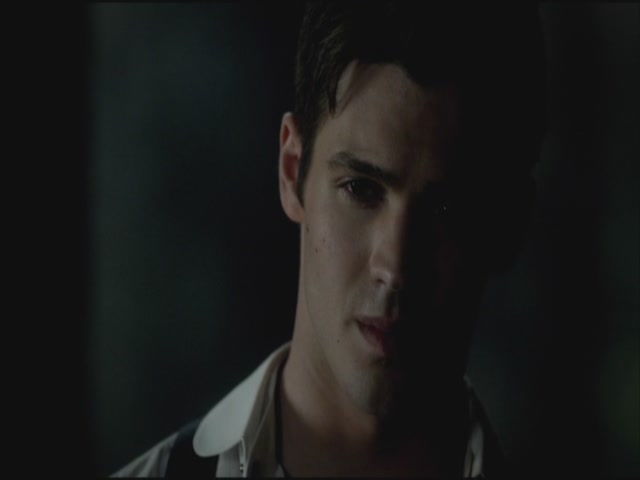 VampireDiariesWorld-dot-org-S3TVD_3x20DoNotGoGentle1655.jpg