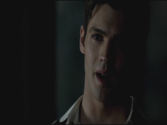VampireDiariesWorld-dot-org-S3TVD_3x20DoNotGoGentle1662.jpg