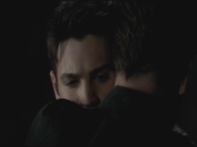VampireDiariesWorld-dot-org-S3TVD_3x20DoNotGoGentle1675.jpg