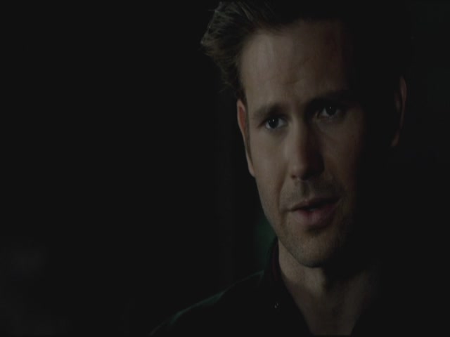 VampireDiariesWorld-dot-org-S3TVD_3x20DoNotGoGentle1706.jpg