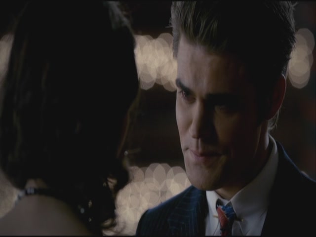 VampireDiariesWorld-dot-org-S3TVD_3x20DoNotGoGentle2032.jpg
