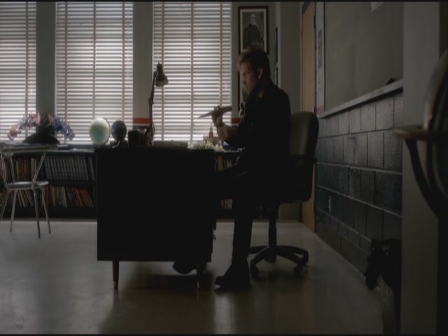 VampireDiariesWorld-dot-org-S3TVD_3x21BeforeSunset0028.jpg
