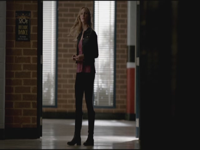 VampireDiariesWorld-dot-org-S3TVD_3x21BeforeSunset0064.jpg