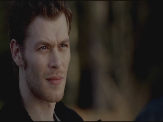 VampireDiariesWorld-dot-org-S3TVD_3x21BeforeSunset0838.jpg