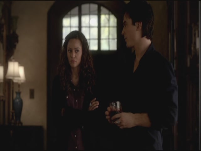 VampireDiariesWorld-dot-org-S3TVD_3x21BeforeSunset0873.jpg