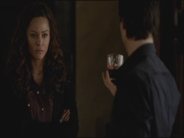 VampireDiariesWorld-dot-org-S3TVD_3x21BeforeSunset0876.jpg