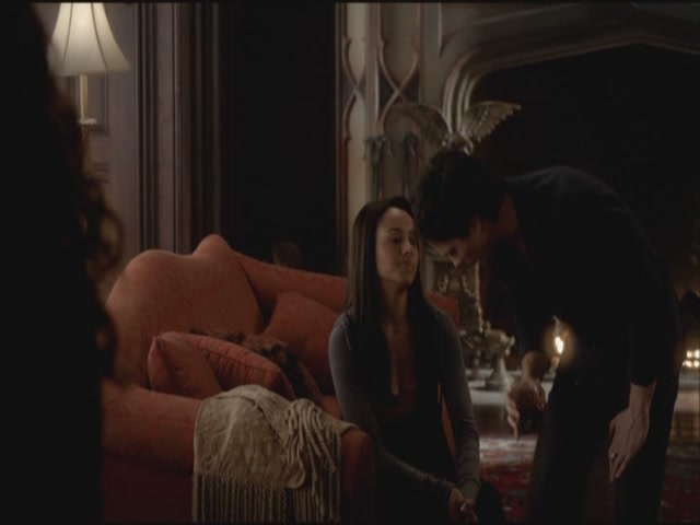VampireDiariesWorld-dot-org-S3TVD_3x21BeforeSunset0889.jpg