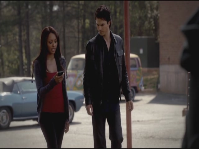 VampireDiariesWorld-dot-org-S3TVD_3x21BeforeSunset0960.jpg