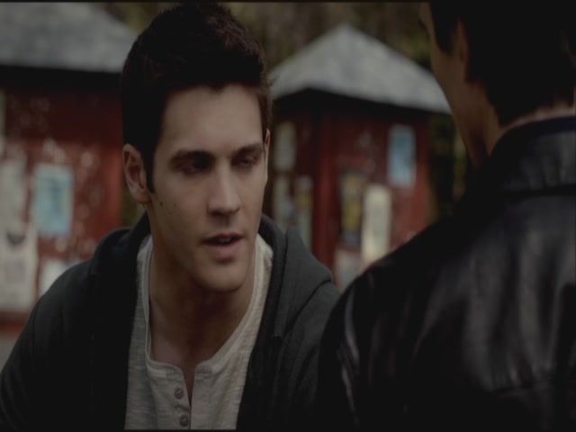 VampireDiariesWorld-dot-org-S3TVD_3x21BeforeSunset0989.jpg