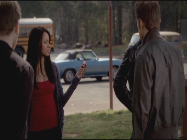 VampireDiariesWorld-dot-org-S3TVD_3x21BeforeSunset1002.jpg