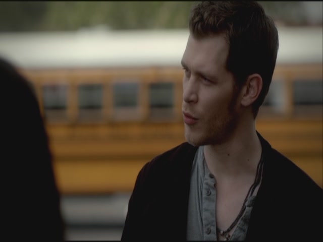 VampireDiariesWorld-dot-org-S3TVD_3x21BeforeSunset1019.jpg