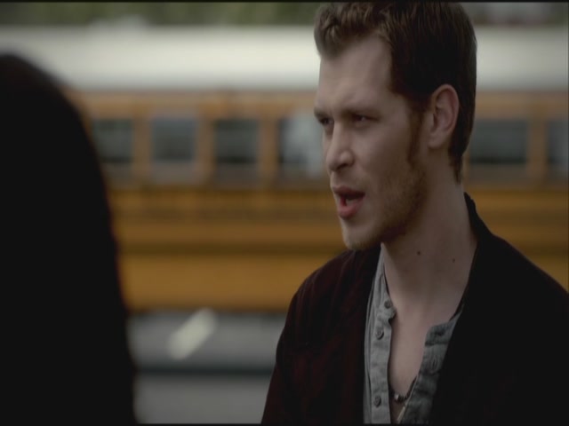 VampireDiariesWorld-dot-org-S3TVD_3x21BeforeSunset1027.jpg