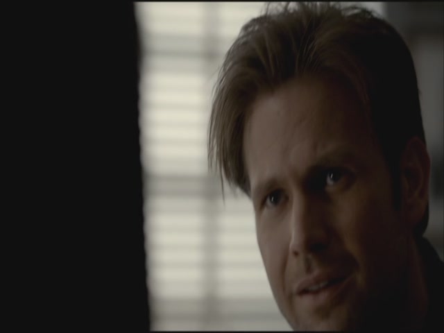 VampireDiariesWorld-dot-org-S3TVD_3x21BeforeSunset1086.jpg