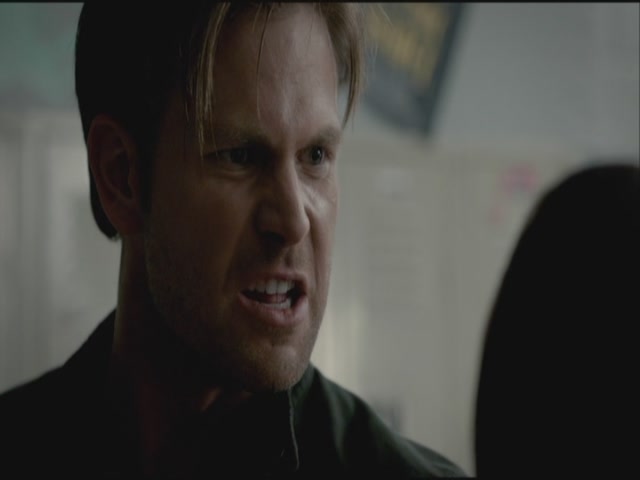 VampireDiariesWorld-dot-org-S3TVD_3x21BeforeSunset1165.jpg VampireDiariesWorld-dot-org-S3TVD_3x21BeforeSunset1165.jpg