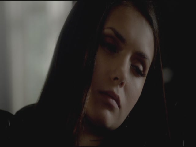 VampireDiariesWorld-dot-org-S3TVD_3x21BeforeSunset1288.jpg