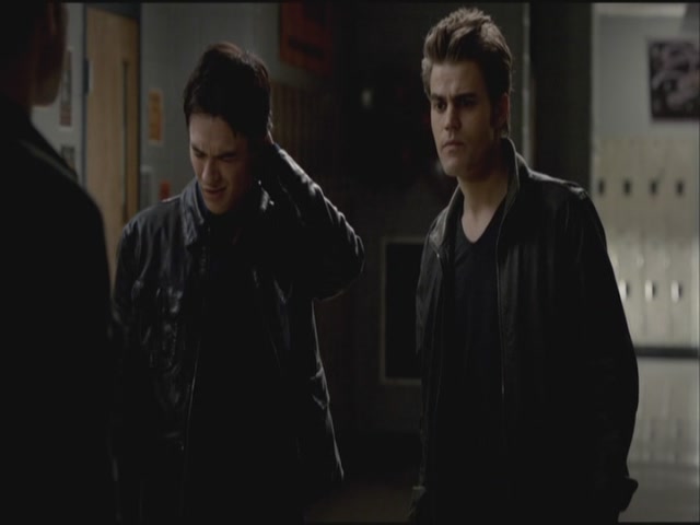 VampireDiariesWorld-dot-org-S3TVD_3x21BeforeSunset1422.jpg