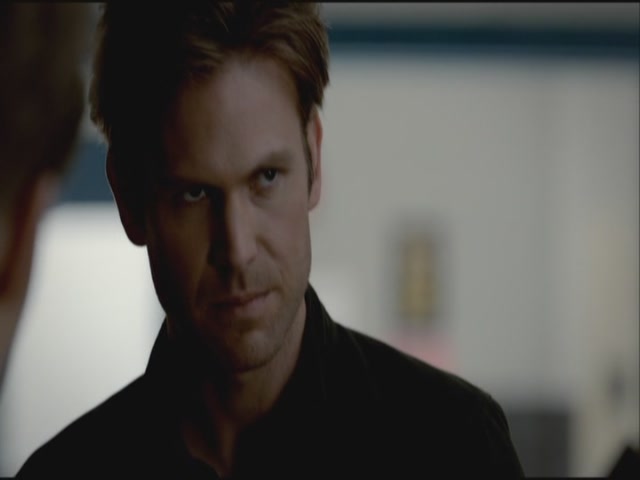VampireDiariesWorld-dot-org-S3TVD_3x21BeforeSunset1425.jpg