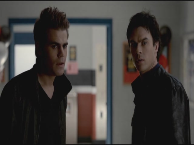 VampireDiariesWorld-dot-org-S3TVD_3x21BeforeSunset1429.jpg