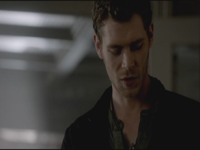 VampireDiariesWorld-dot-org-S3TVD_3x21BeforeSunset1447.jpg